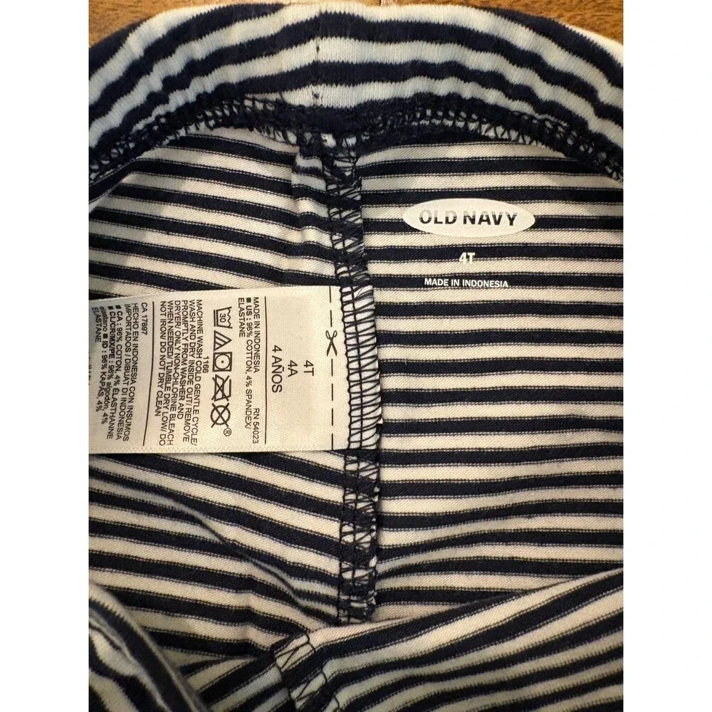 NWT/NWOT Old Navy, Carters, Cat & Jack Leggings Bundle, Navy and Hearts, Size 4T